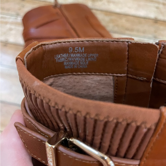 Gianni Bini Women's Side Zip Brown Boot Heels - Size 9.5 - Picture 6 of 6